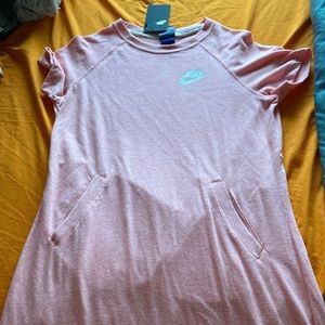 NIKE Dress
